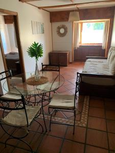 Posezení v ubytování Departamento San Martin de los Andes Centro con Cochera Privada! + 2 fotografie