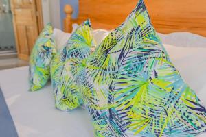 Gallery image of The Cove Holiday Apartment in Bel Ombre +20 photos