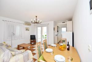Fotografie z fotogalerie ubytování Apartment Dora v destinaci Vodice