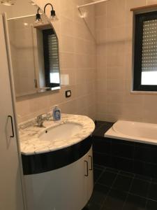 O baie la Apulian Sunset +16 fotografii