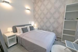 Posteľ alebo postele v izbe v ubytovaní BUDACASTLE PANORAMIC LUXURIOUS FAMILY APT, FREE PARKING included