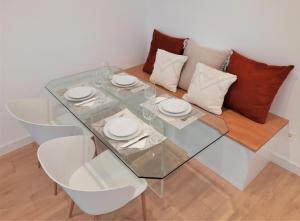 Posezení v ubytování Apartamento con encanto en centro histórico Lugo -TineriaLucusHome