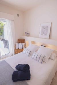 Posteľ alebo postele v izbe v ubytovaní Villa Tiguaro Piscina Climat Jacuzzy AC Villa 9 12