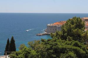 Fotografia z galérie ubytovania Apartments by the sea Dubrovnik - 8824 v Dubrovníku