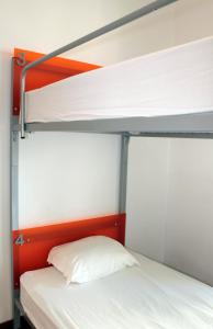 Cama o camas de una habitación en HI Porto - Pousada de Juventude