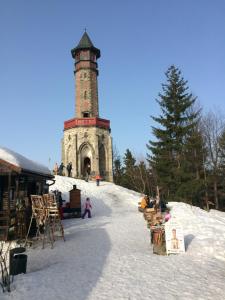 UBYTOVÁNÍ u BRABANTÍKA durante l'inverno