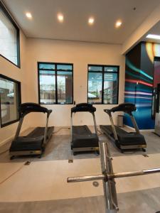 Fitness centrum a/nebo fitness zařízení v ubytování São Paulo Moema Times Square - Suite LUXO