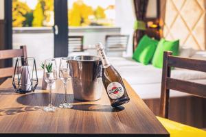 Nápoje v ubytovaní Park Boutique Hotel Bük