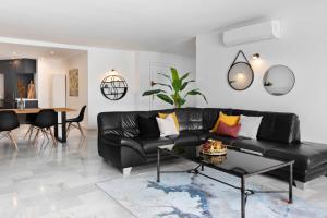 Posedenie v ubytovaní 3 bedroom apartment in the heart of Puerto Banús