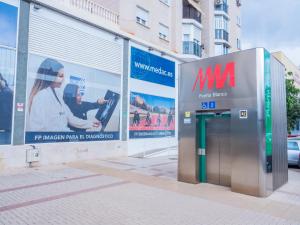 Fotografia z galérie ubytovania Cubo's Urban Studio Turisbelen v destinácii Málaga