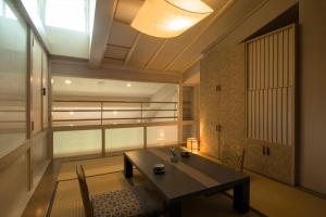Istumisnurk majutusasutuses Takamiya Hotel Lucent