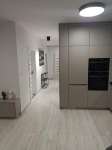 A kitchen or kitchenette at MBV28 Apartments