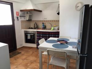 Kuchnia lub aneks kuchenny w obiekcie Cave Holidays Andalucia