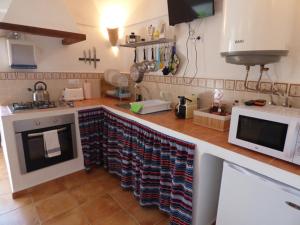Kuchnia lub aneks kuchenny w obiekcie Cave Holidays Andalucia