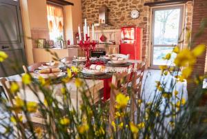 Imagen de la galería de Romantic Lux Country House, en Monte San Savino