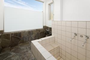 ラフネ　白沙の宿 tesisinde bir banyo