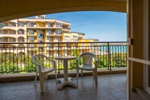 Photo de la galerie de l'établissement Midia Family Resort All-Inclusive, à Aheloy