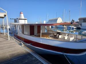 里米尼House Boat Rimini Resort的相册照片