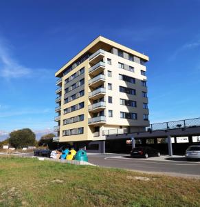 The building in which Az apartmant is located