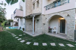 Το κτήριο όπου στεγάζεται  η βίλα