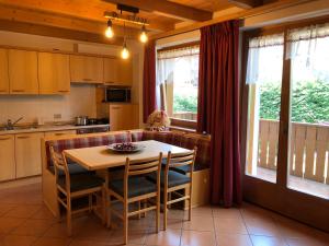 A kitchen or kitchenette at Al Truciolo