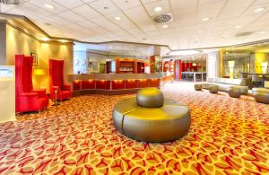 Posezení v ubytování Leonardo Hotel Köln