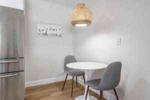 Gallery image of Updated Waterfront Condo in Apollo Beach in Apollo Beach