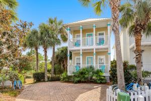 Taman di luar Just Sweet Dreams