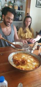 Φαγητό σε αυτό το hostel ή κάπου εκεί κοντά