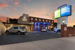 Foto da galeria de Holiday Inn Express - Columbus Downtown by IHG em Columbus