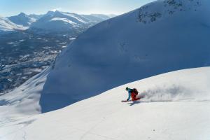 Kjosen Lodge, Lyngen. v zimě