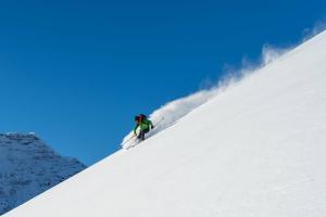 Kjosen Lodge, Lyngen. v zimě