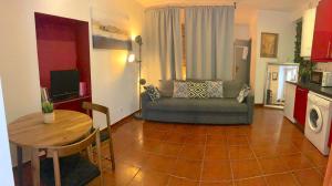 Kuchyň nebo kuchyňský kout v ubytování Studio Apartment - Tv da Madalena 05