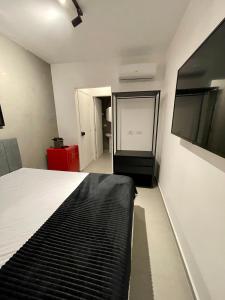 Fotografie z fotogalerie ubytování Acomodações Tio Will v destinaci Guarujá