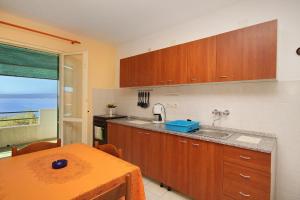 Fotografie z fotogalerie ubytování Apartments by the sea Zavala, Hvar - 8745 v destinaci Jelsa