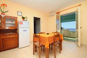 Fotografie z fotogalerie ubytování Apartments by the sea Zavala, Hvar - 8745 v destinaci Jelsa