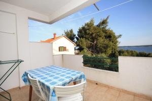 Fotografie z fotogalerie ubytování Apartments by the sea Zavala, Hvar - 8745 v destinaci Jelsa
