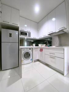 Kuchyň nebo kuchyňský kout v ubytování Mercu Summer Suites Bernice KLCC
