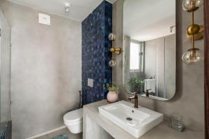 Phòng tắm tại La Olalian Estate