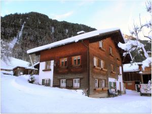 Haus Simma durante l'inverno