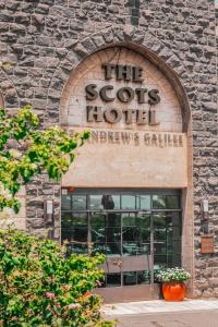 Vottorð, verðlaun, skilti eða annað skjal til sýnis á The Scots Hotel