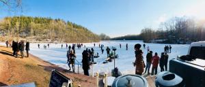 Hosté ubytování Ferienwohnungen & Campingfässer am Kunstteich