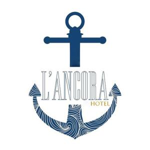 an anchor with a cross and the words i amcca hotel at Hotel L'Ancora in Capo Vaticano