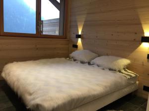 Posteľ alebo postele v izbe v ubytovaní Appartement Bois Colombes Châtel Réservation