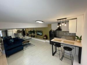 Kuchyňa alebo kuchynka v ubytovaní Studio apartman Piccolo