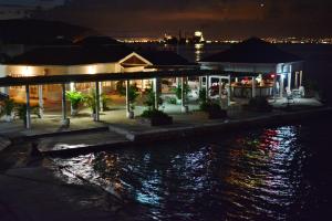 Bangunan di mana terletaknya hotel