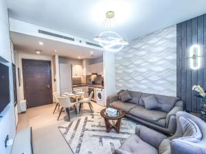 Fotografie z fotogalerie ubytování STAY BY LATINEM Luxury 1BR Holiday Home CV DONT LIST v Dubaji + 9 fotografií