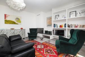 Posedenie v ubytovaní AMORE RENTALS - Villa Ambretta