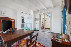 Posedenie v ubytovaní AMORE RENTALS - Villa Ambretta
