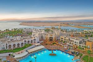 Bazen v nastanitvi oz. blizu nastanitve Pickalbatros Sands Port Ghalib